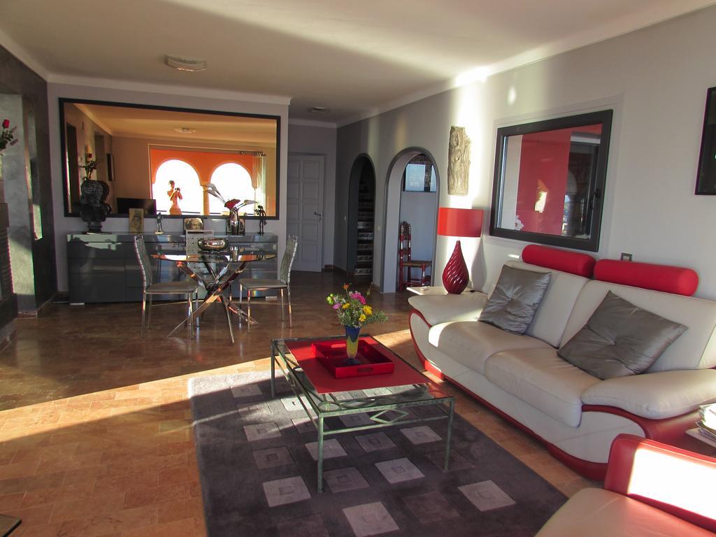 Villa Escapade Roses Dış mekan fotoğraf