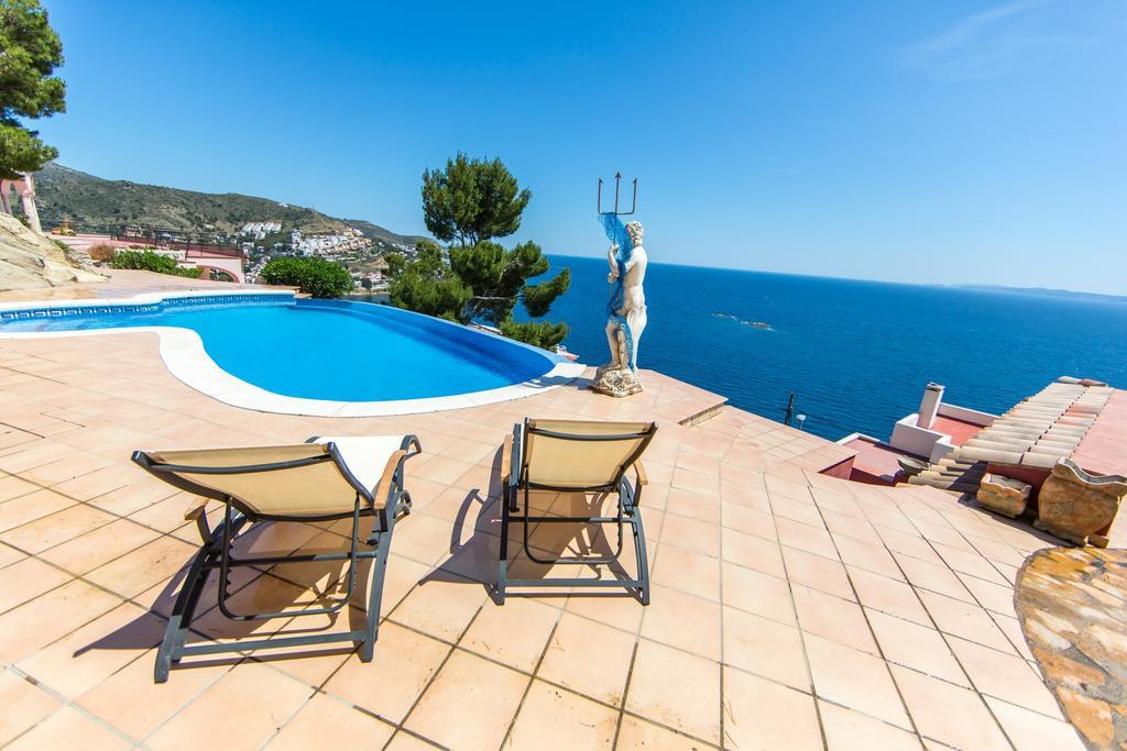 Villa Escapade Roses Dış mekan fotoğraf
