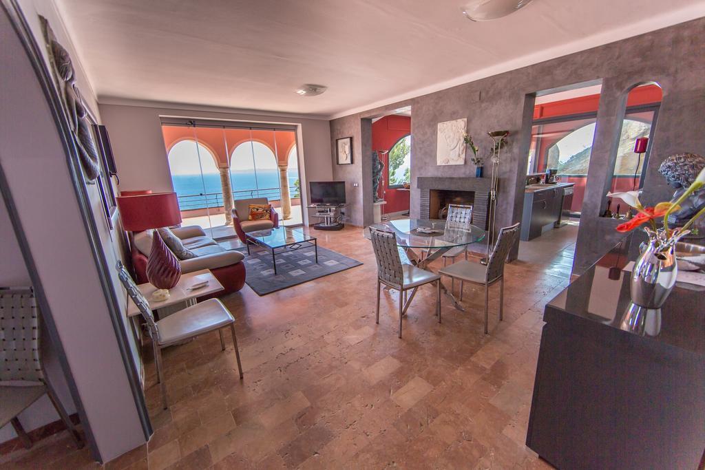 Villa Escapade Roses Dış mekan fotoğraf