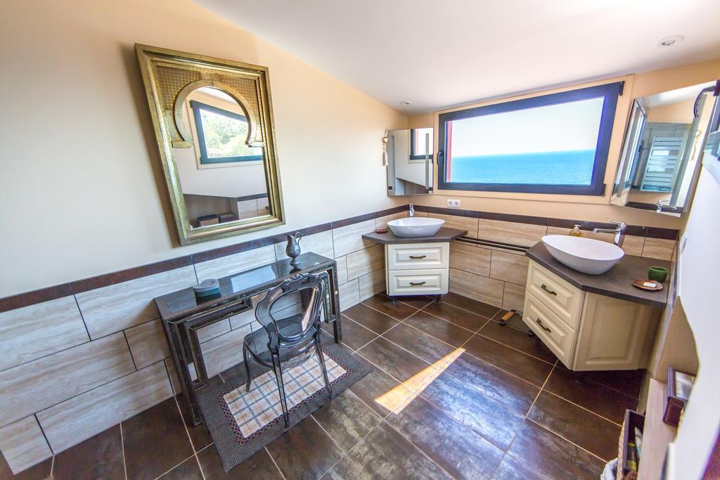Villa Escapade Roses Dış mekan fotoğraf